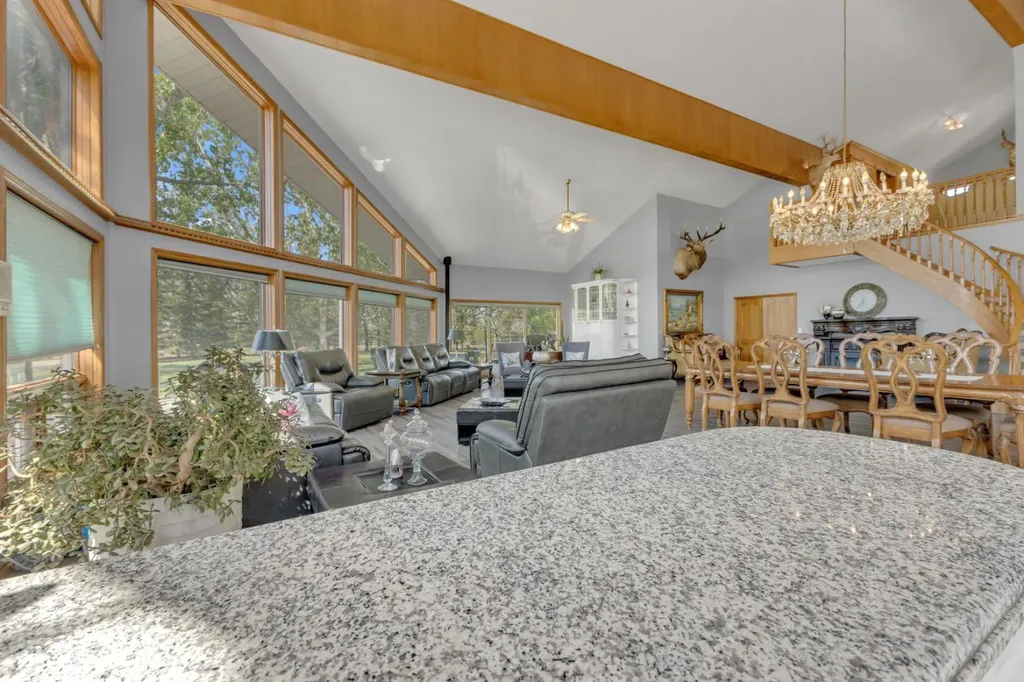 311037 Range Road 220 Rural Kneehill County AB T0M2A0