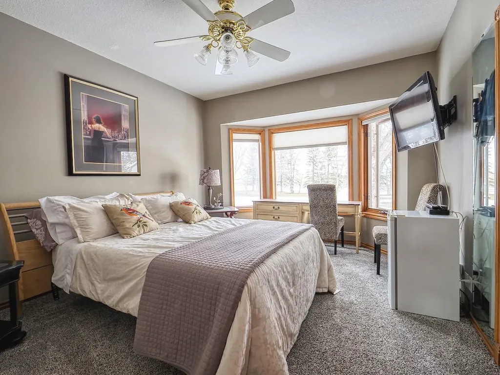 311037A Range Road 222 Rural Kneehill County AB T0M2A0