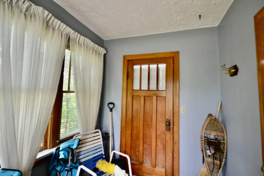 308 Walsh Avenue Acme AB T0M0A0