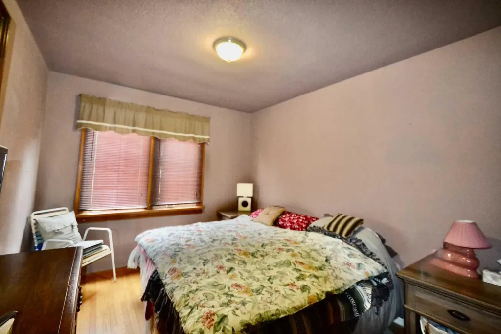 308 Walsh Avenue Acme AB T0M0A0