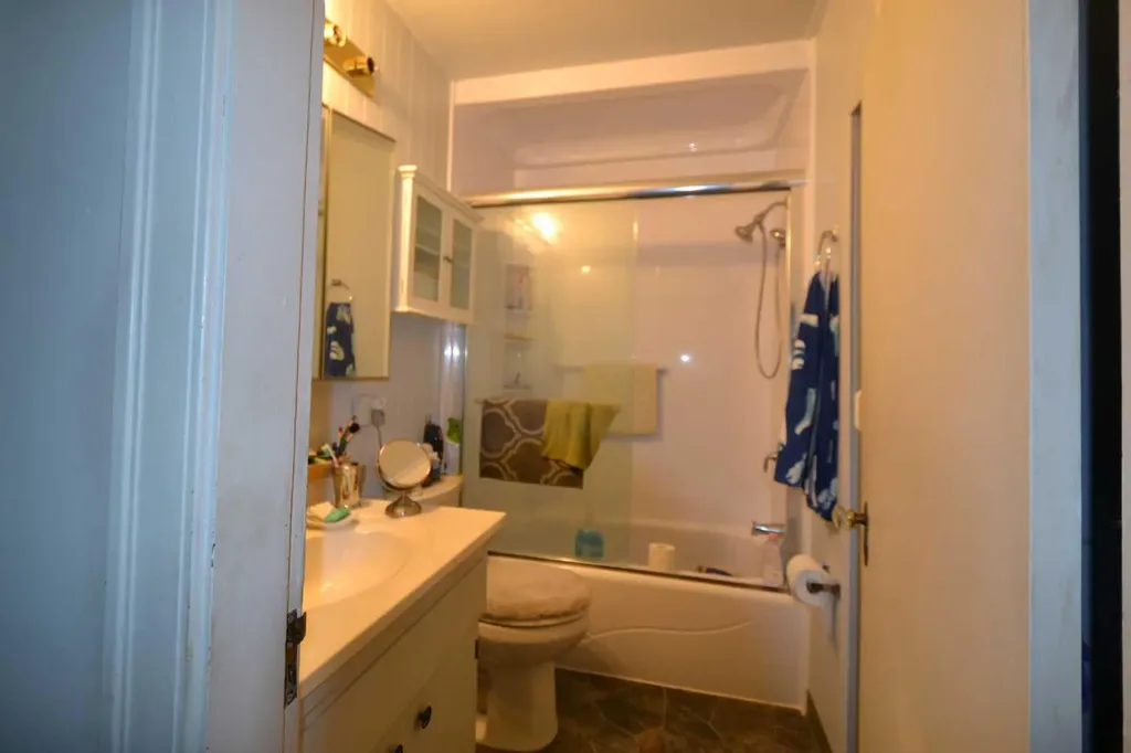 308 Walsh Avenue Acme AB T0M0A0