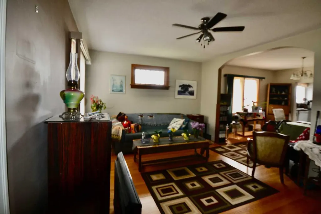308 Walsh Avenue Acme AB T0M0A0