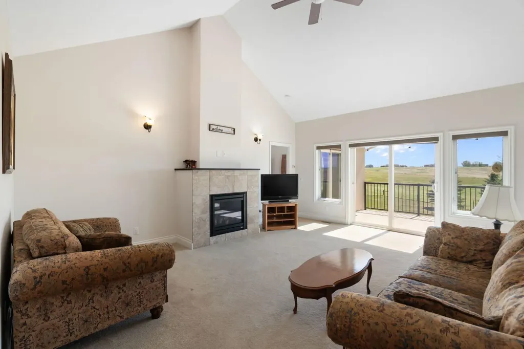251211 Range Road 32 Rural Rocky View County AB T3Z 1E1
