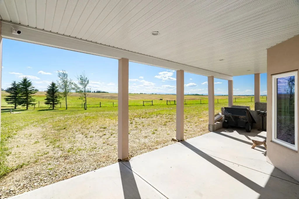 251211 Range Road 32 Rural Rocky View County AB T3Z 1E1