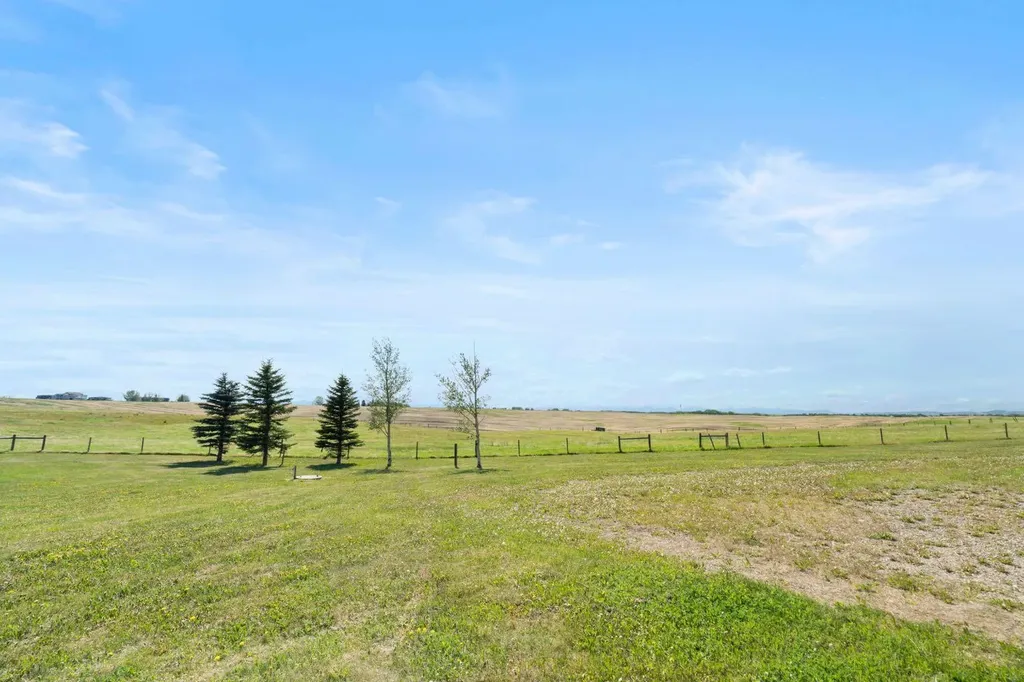 251211 Range Road 32 Rural Rocky View County AB T3Z 1E1