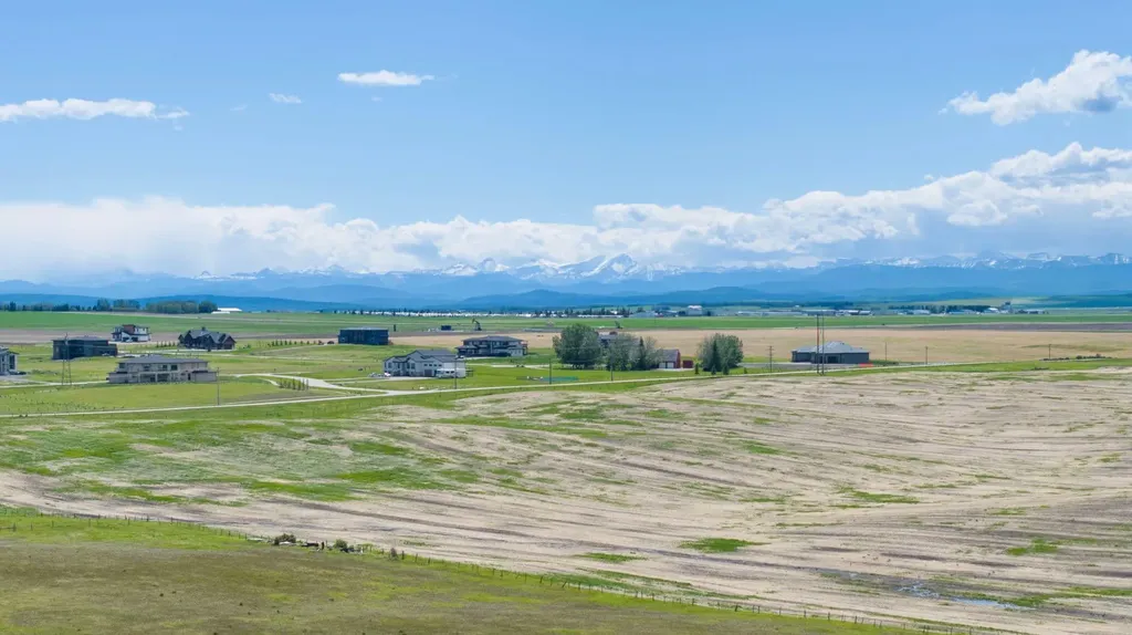 251211 Range Road 32 Rural Rocky View County AB T3Z 1E1