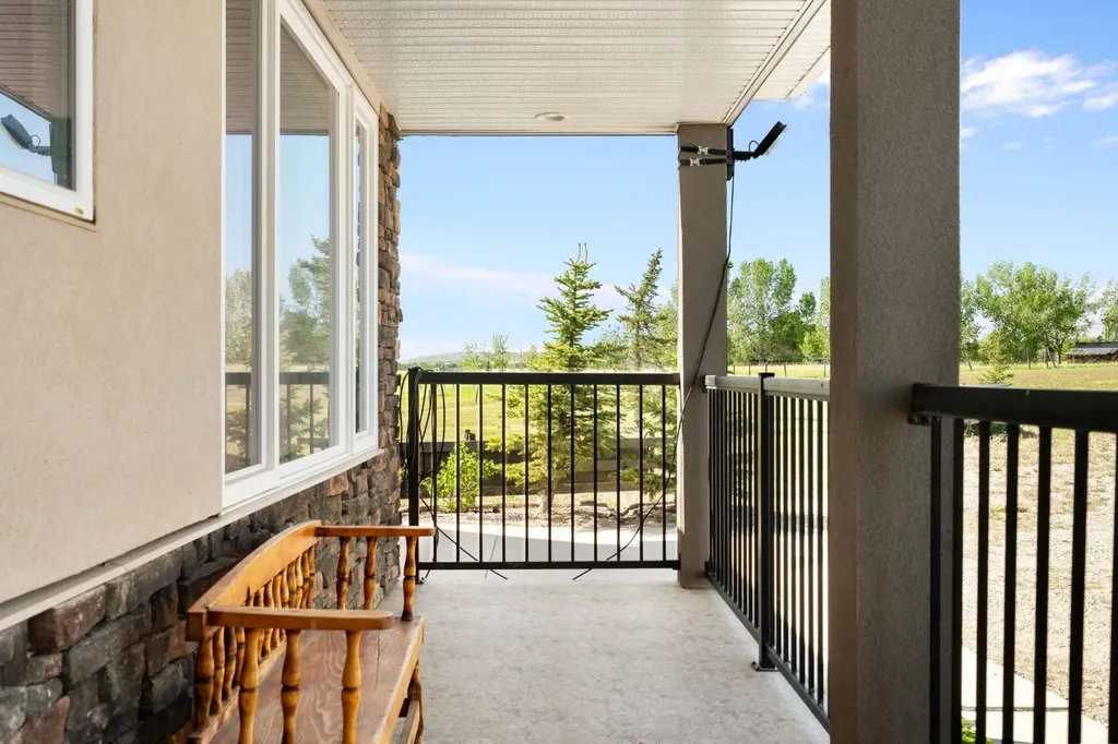 251211 Range Road 32 Rural Rocky View County AB T3Z 1E1