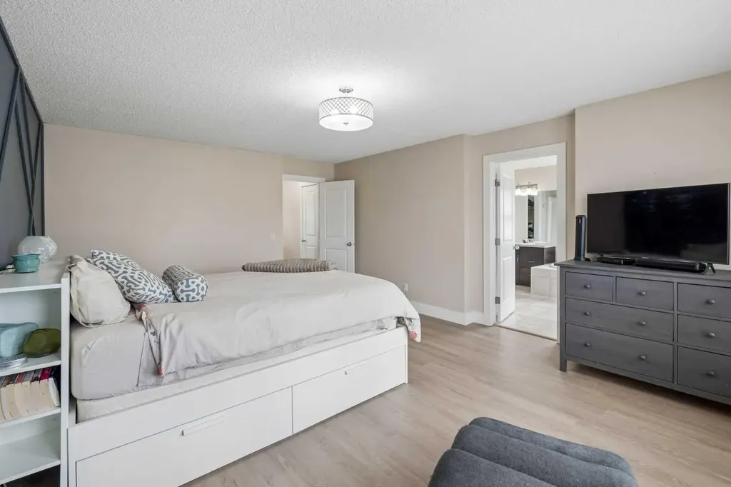 45 Mahogany Terrace SE Calgary AB T3M 0R5