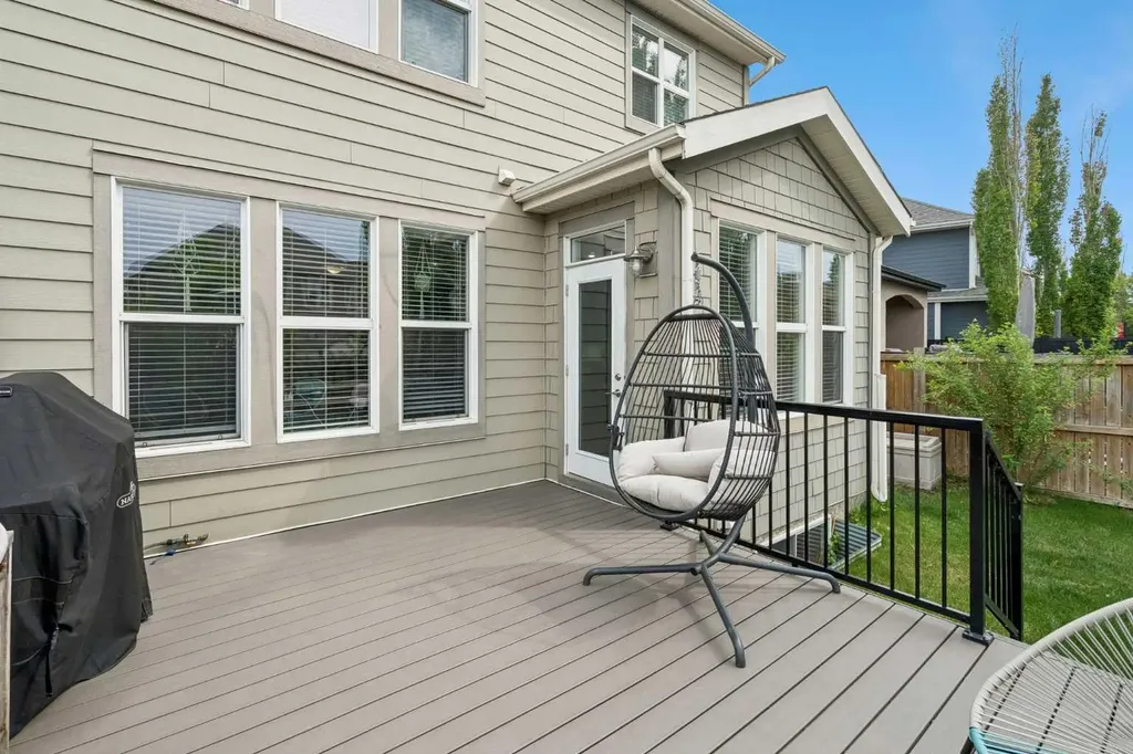 45 Mahogany Terrace SE Calgary AB T3M 0R5