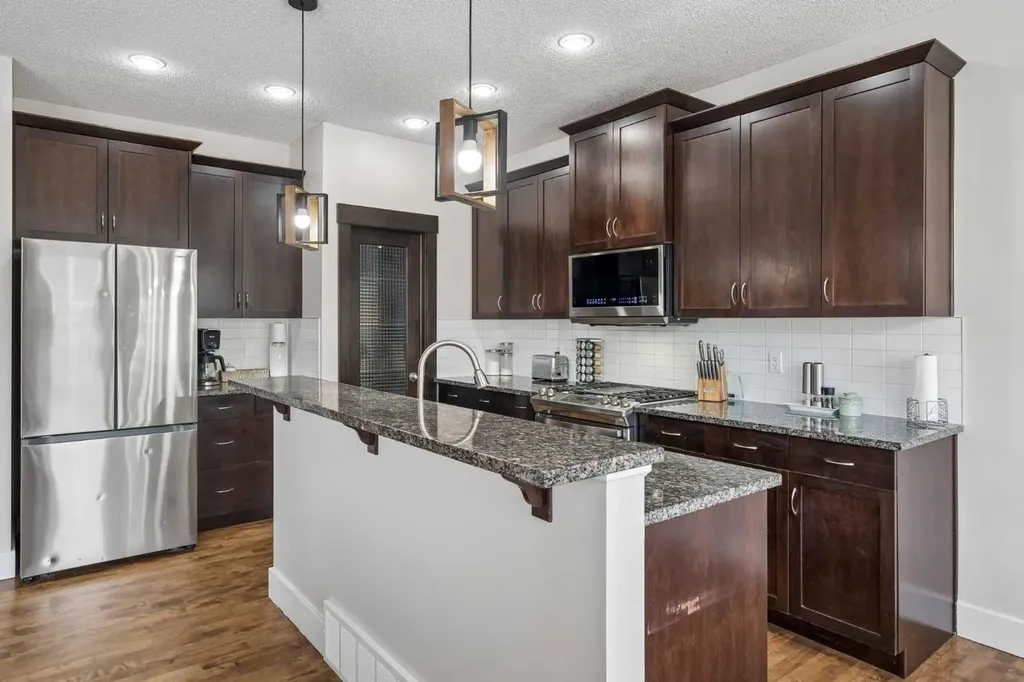 45 Mahogany Terrace SE Calgary AB T3M 0R5
