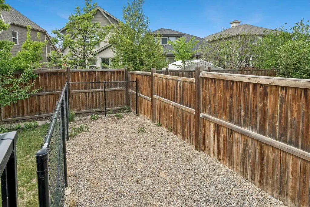 45 Mahogany Terrace SE Calgary AB T3M 0R5