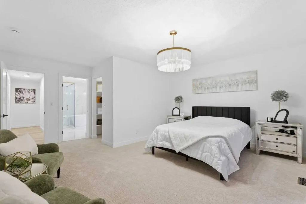 4904 Valiant Drive NW Calgary AB T3A 1X2