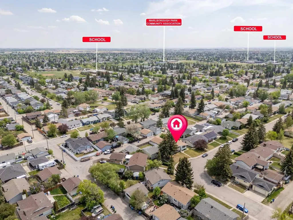452 Manora Way NE Calgary AB T2A 4R4