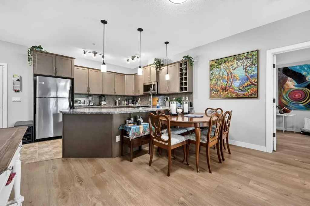 35 Aspenmont Heights SW Calgary AB T3H 0E5