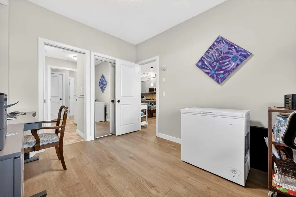 35 Aspenmont Heights SW Calgary AB T3H 0E5