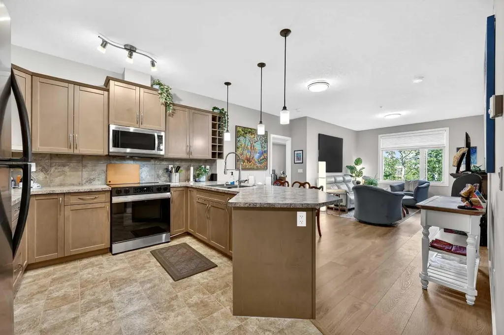 35 Aspenmont Heights SW Calgary AB T3H 0E5