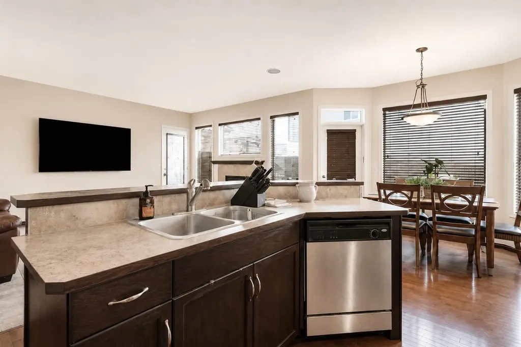 265 Brightonwoods Gardens SE Calgary AB T2Z0T4