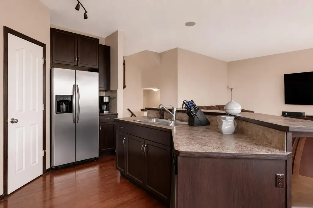 265 Brightonwoods Gardens SE Calgary AB T2Z0T4