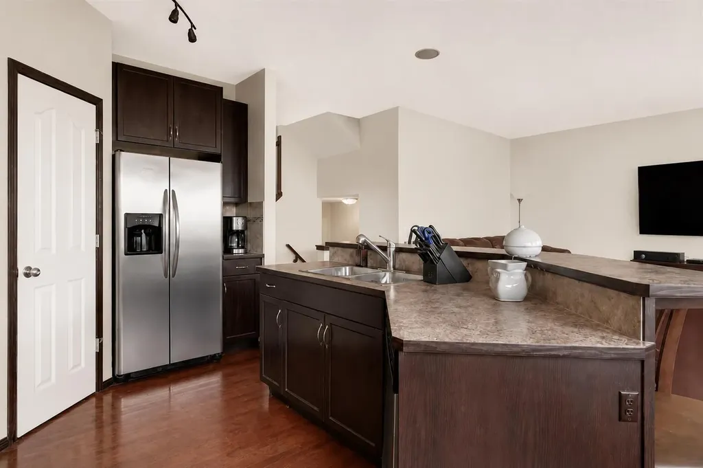 265 Brightonwoods Gardens SE Calgary AB T2Z0T4
