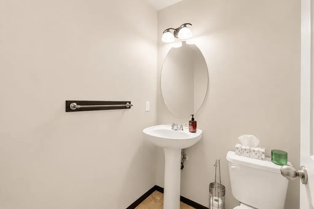 265 Brightonwoods Gardens SE Calgary AB T2Z0T4
