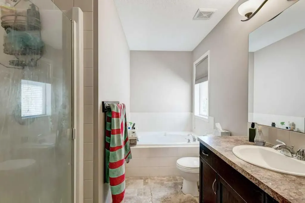 265 Brightonwoods Gardens SE Calgary AB T2Z0T4