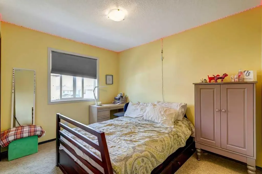 265 Brightonwoods Gardens SE Calgary AB T2Z0T4