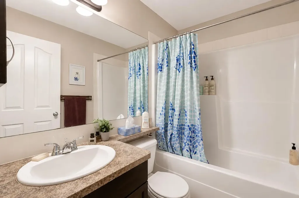 265 Brightonwoods Gardens SE Calgary AB T2Z0T4