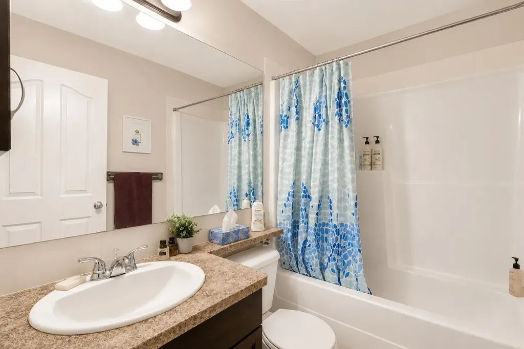 265 Brightonwoods Gardens SE Calgary AB T2Z0T4
