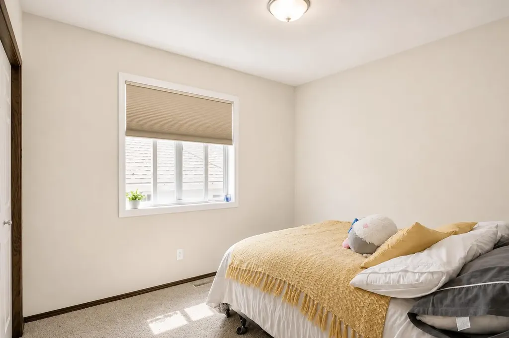 265 Brightonwoods Gardens SE Calgary AB T2Z0T4
