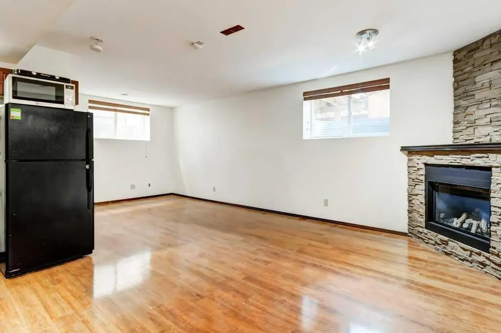 265 Brightonwoods Gardens SE Calgary AB T2Z0T4
