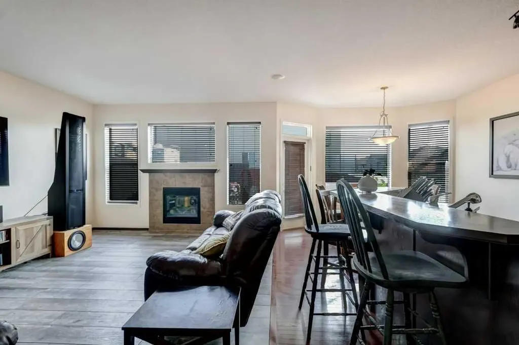 265 Brightonwoods Gardens SE Calgary AB T2Z0T4