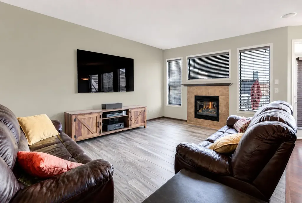 265 Brightonwoods Gardens SE Calgary AB T2Z0T4