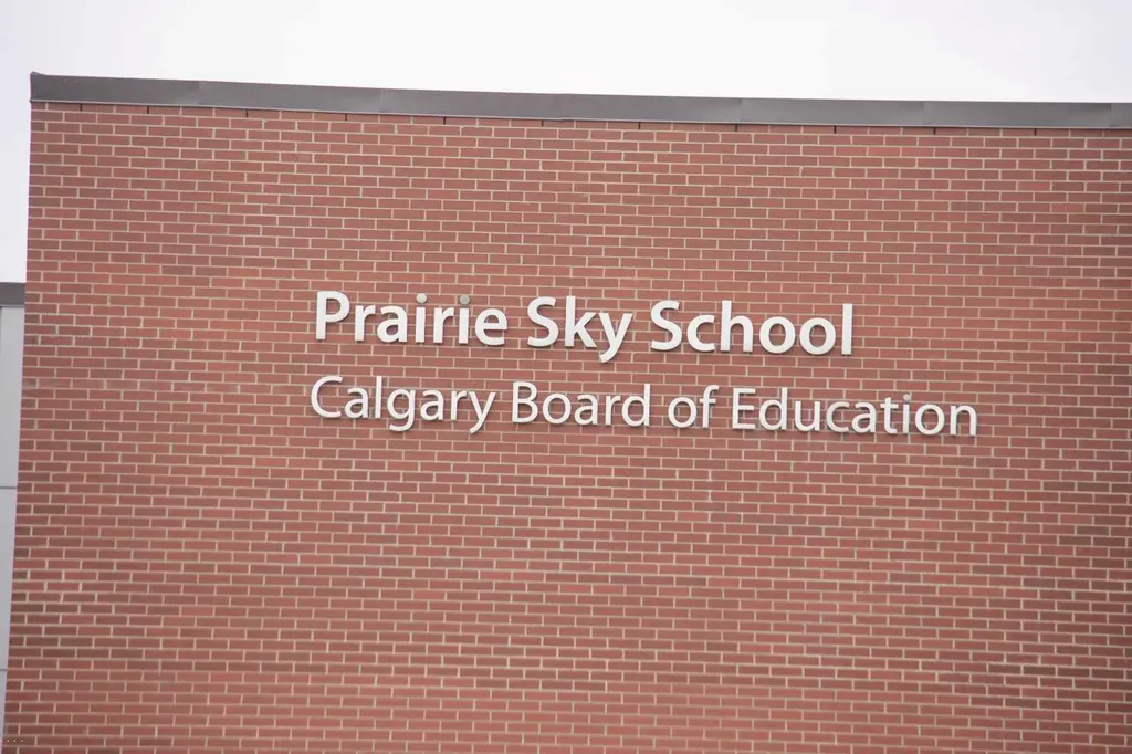 240 Skyview Ranch Road NE Calgary AB T3N 0P4