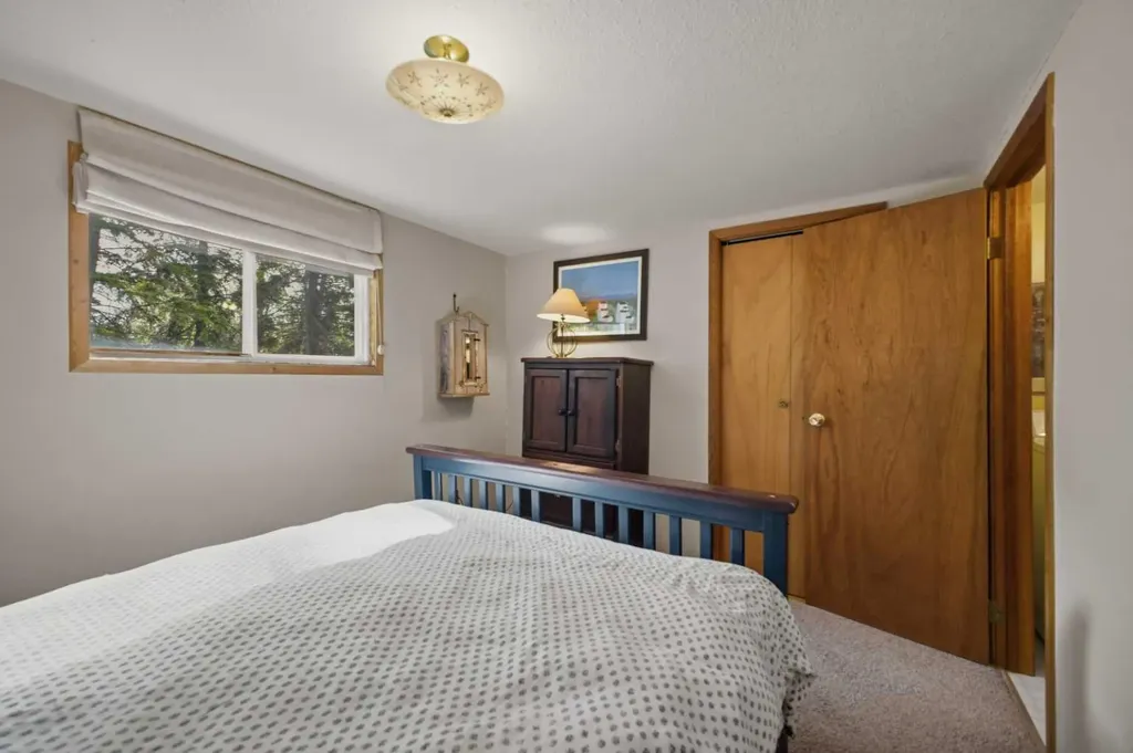 41513 Highway 771 Rural Lacombe County AB T0C 0J0