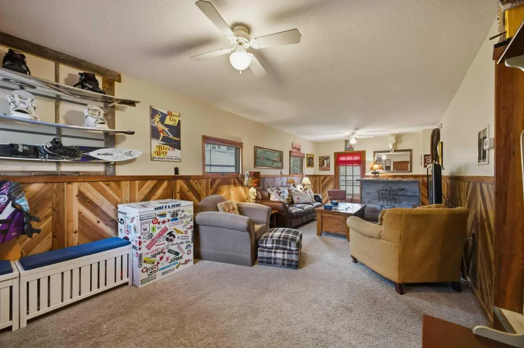 41513 Highway 771 Rural Lacombe County AB T0C 0J0