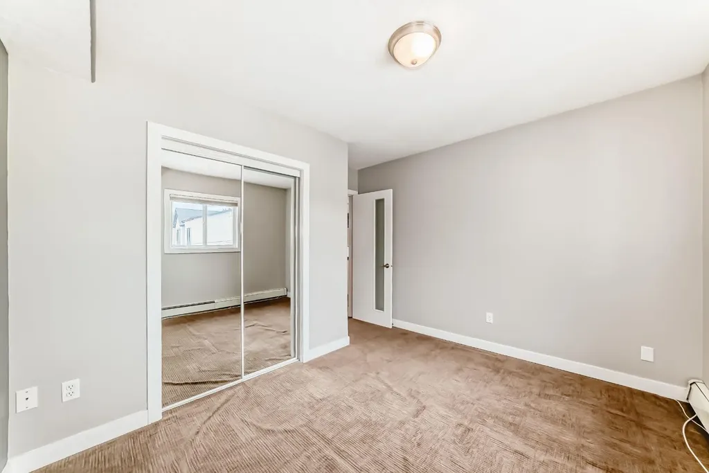 2902 17 Avenue SW Calgary AB T3E 0A9