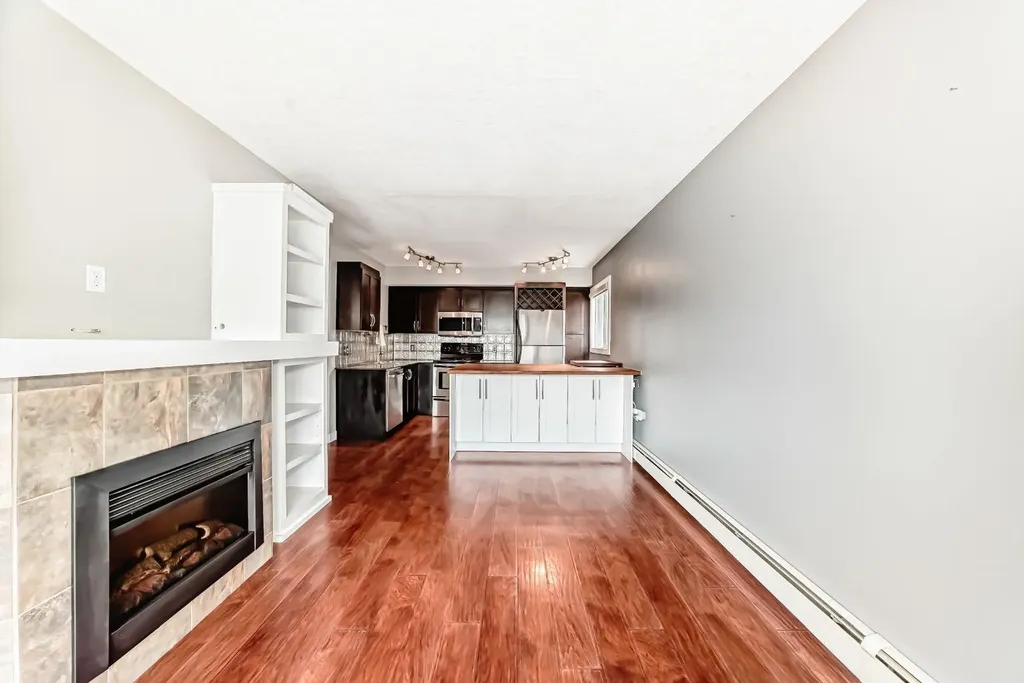 2902 17 Avenue SW Calgary AB T3E 0A9