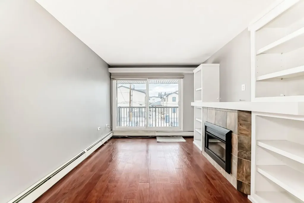 2902 17 Avenue SW Calgary AB T3E 0A9