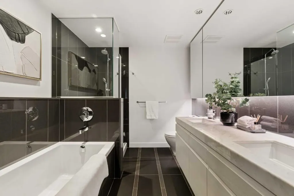 310 12 Avenue SW Calgary AB T2R 1B5