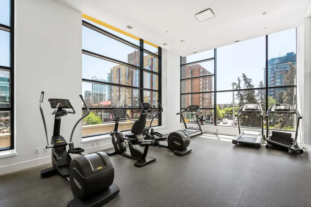 310 12 Avenue SW Calgary AB T2R 1B5