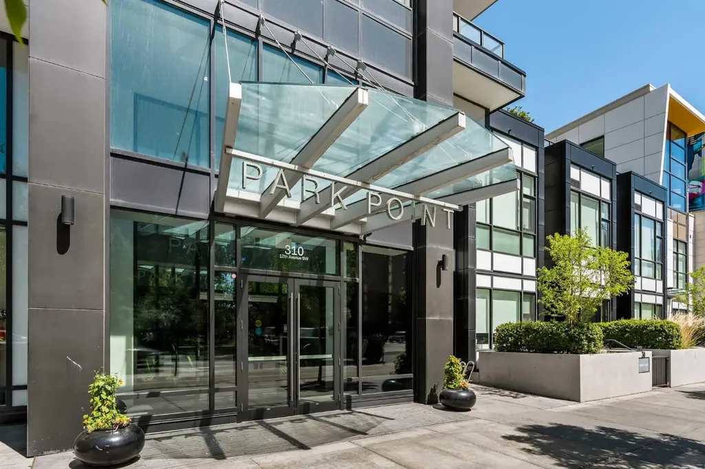 310 12 Avenue SW Calgary AB T2R 1B5