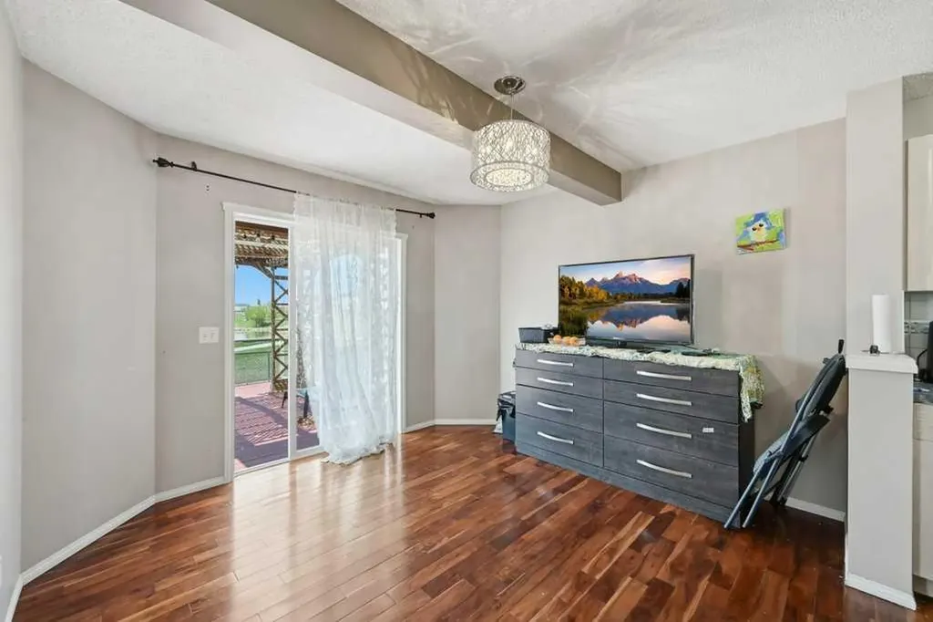 86 Saddlecrest Close NE Calgary AB T3J5B6
