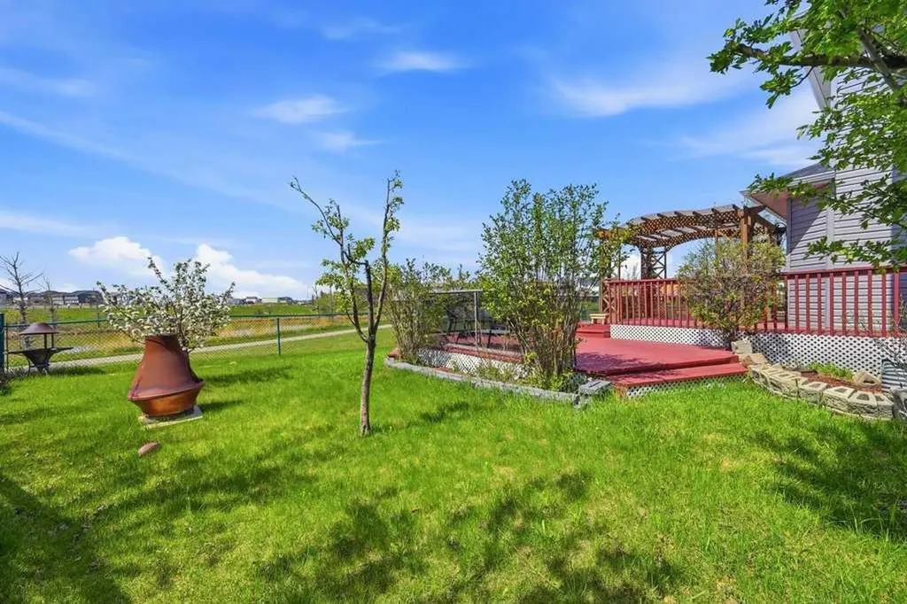 86 Saddlecrest Close NE Calgary AB T3J5B6