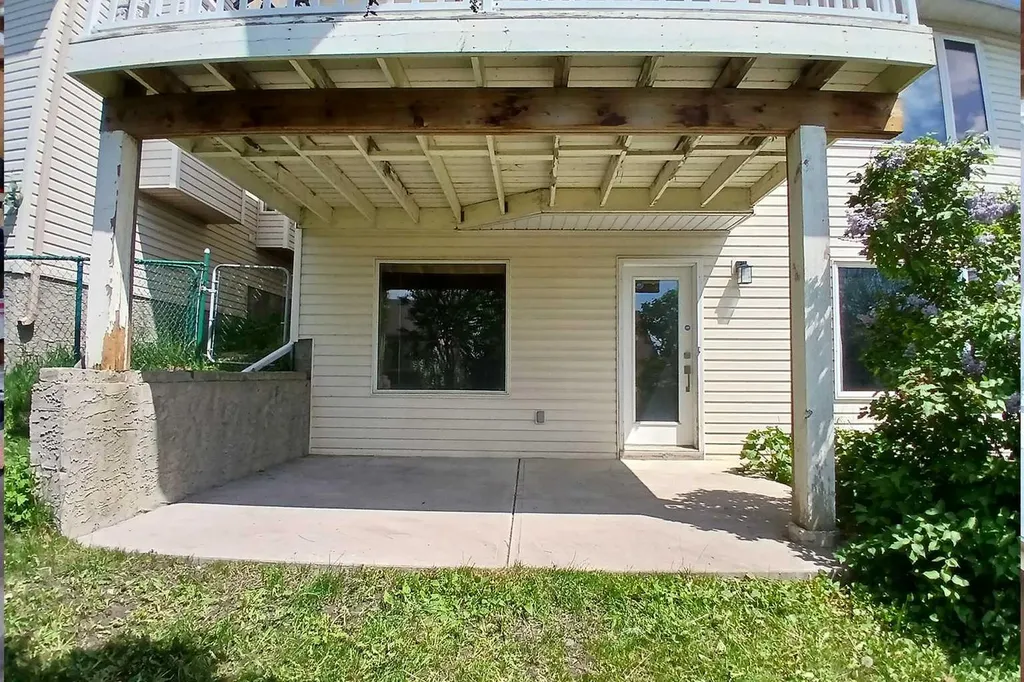 141 Arbour Stone Close NW Calgary AB T3G4T2