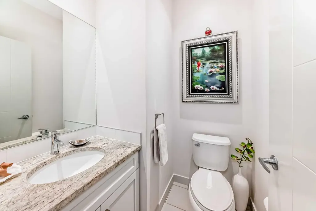1048 Regal Crescent NE Calgary AB T2E5H1