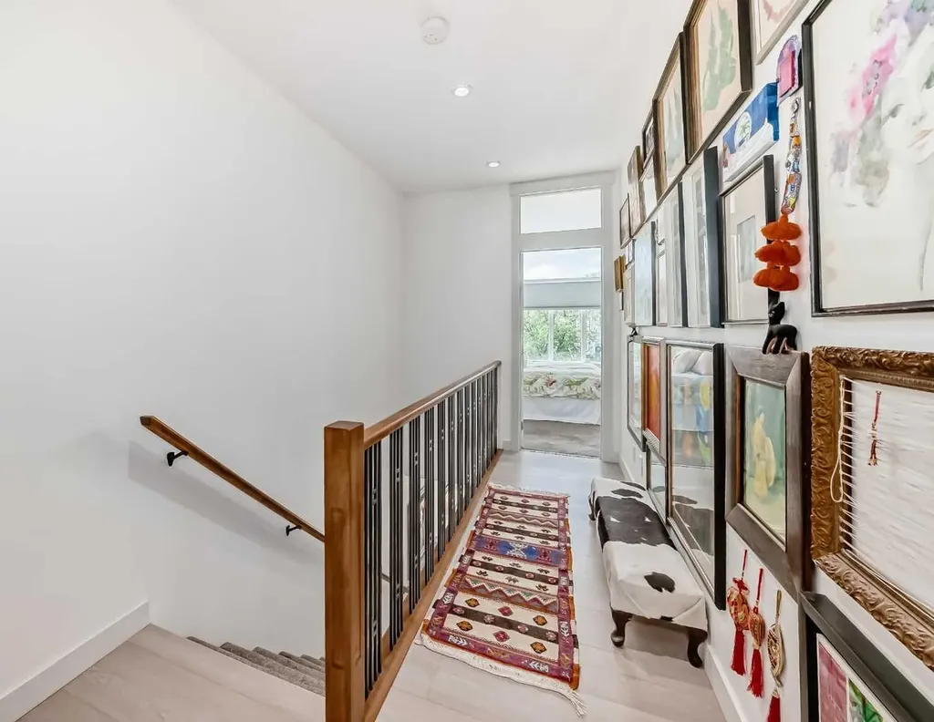1048 Regal Crescent NE Calgary AB T2E5H1