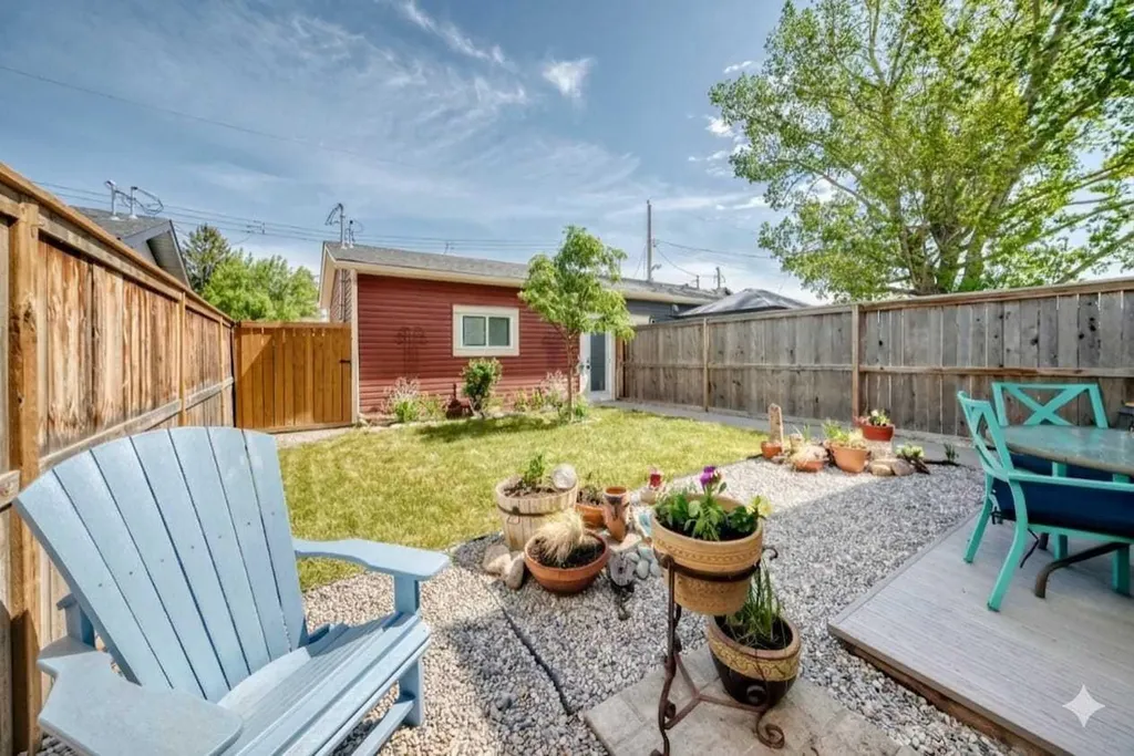 1048 Regal Crescent NE Calgary AB T2E5H1