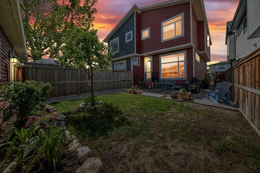 1048 Regal Crescent NE Calgary AB T2E5H1