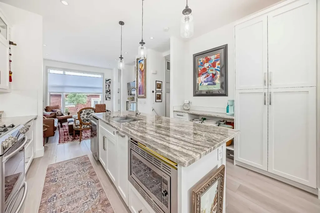 1048 Regal Crescent NE Calgary AB T2E5H1