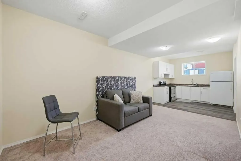 141 Martin Crossing Crescent NE Calgary AB T3J3S9
